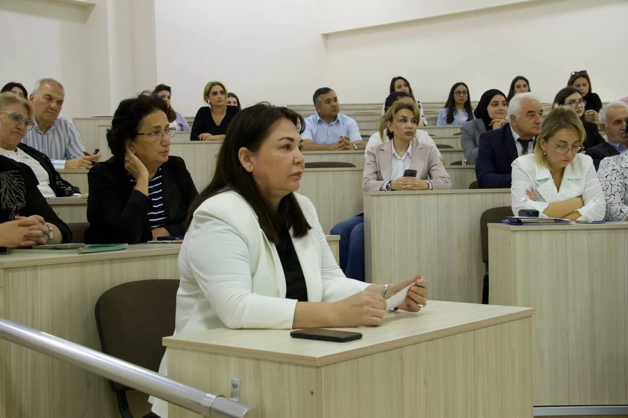 On October 10, Western Caspian University hosted the report of the Life Sciences Resource Center.